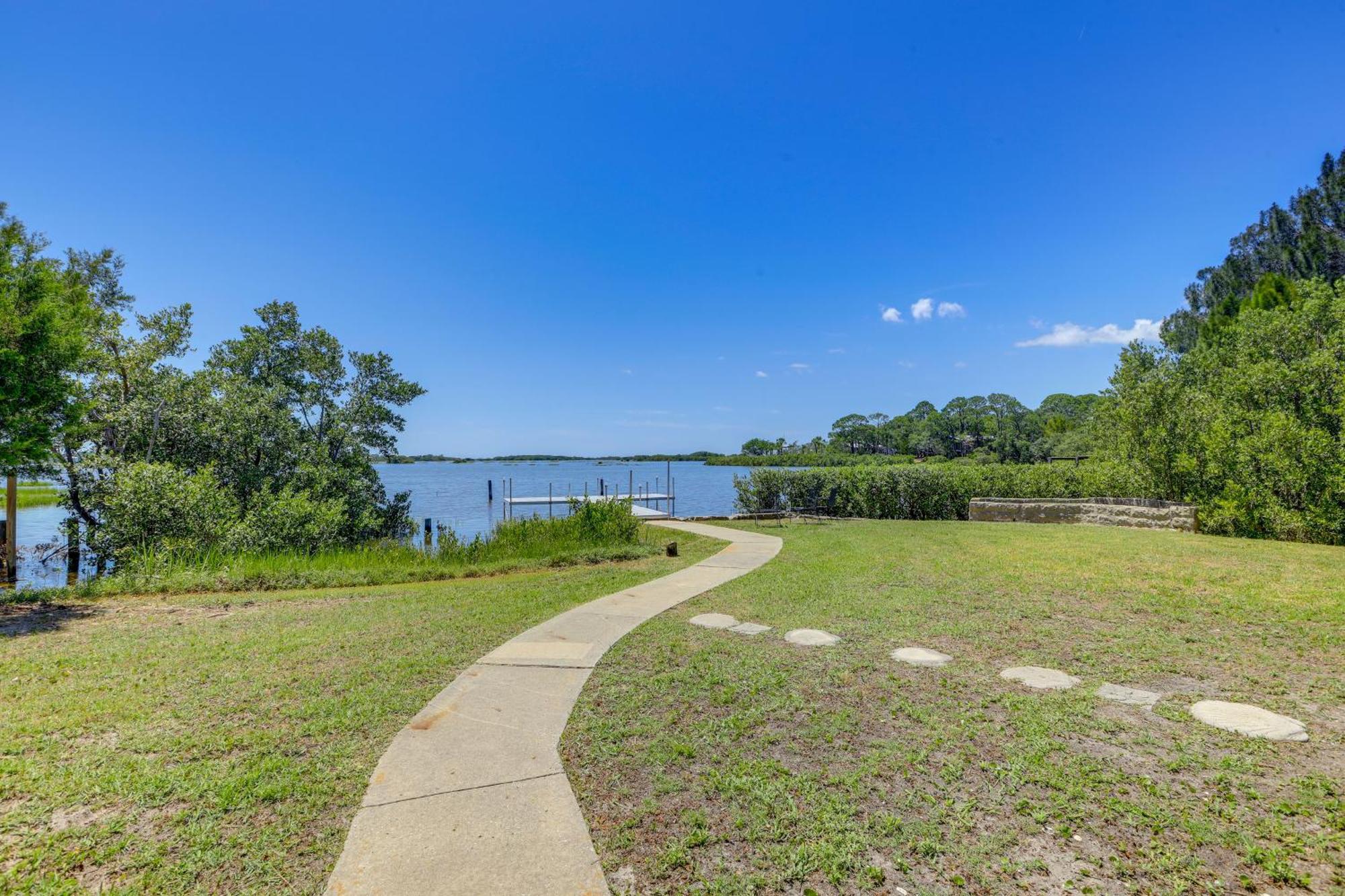 Waterfront Cedar Key Duplex Home Grill And Dock! Esterno foto