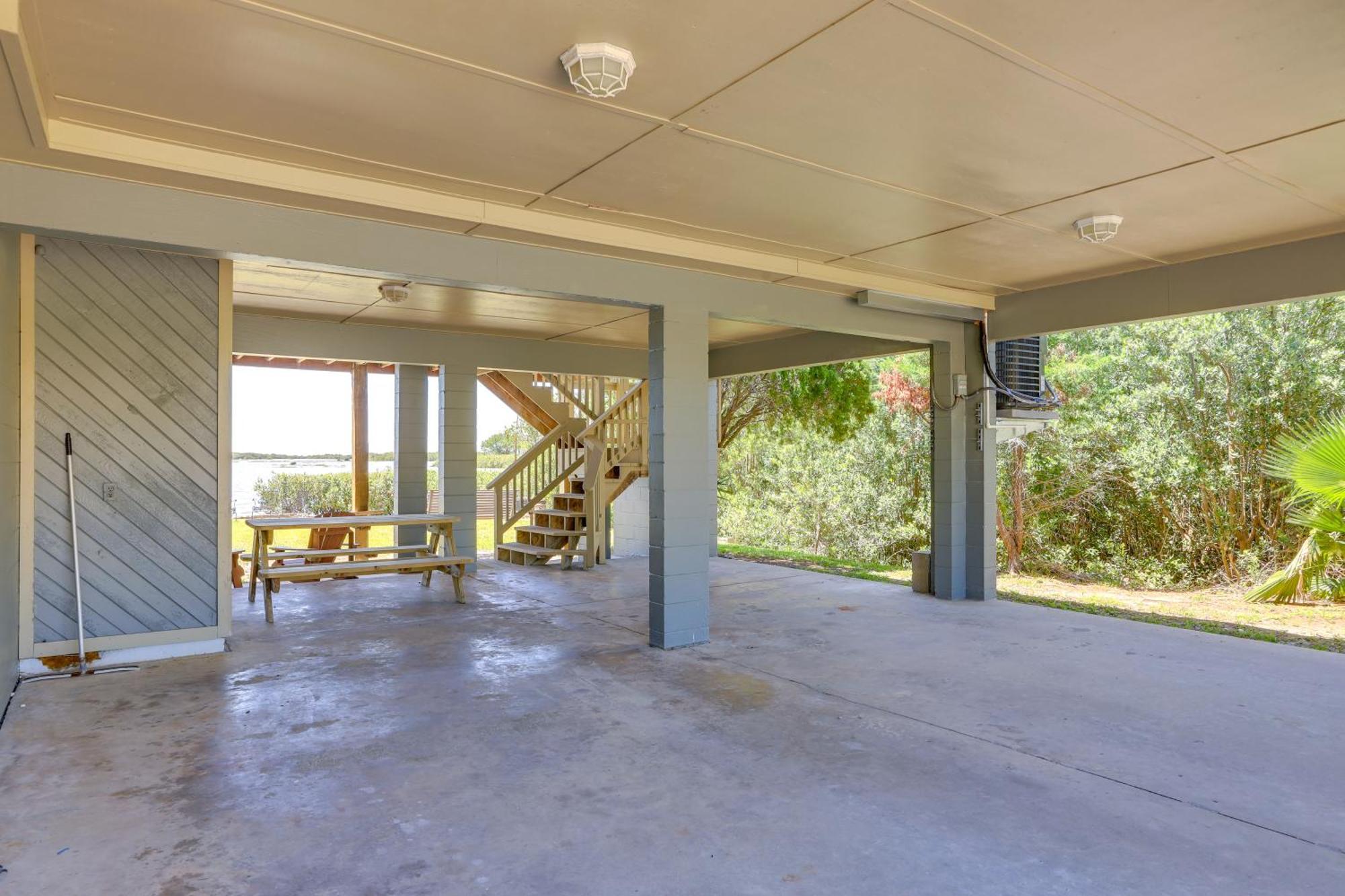 Waterfront Cedar Key Duplex Home Grill And Dock! Esterno foto